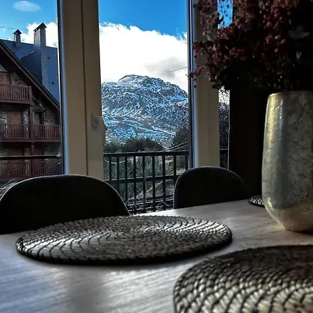 Precioso Con Vistas A Pistas Y Garaje Apartment *